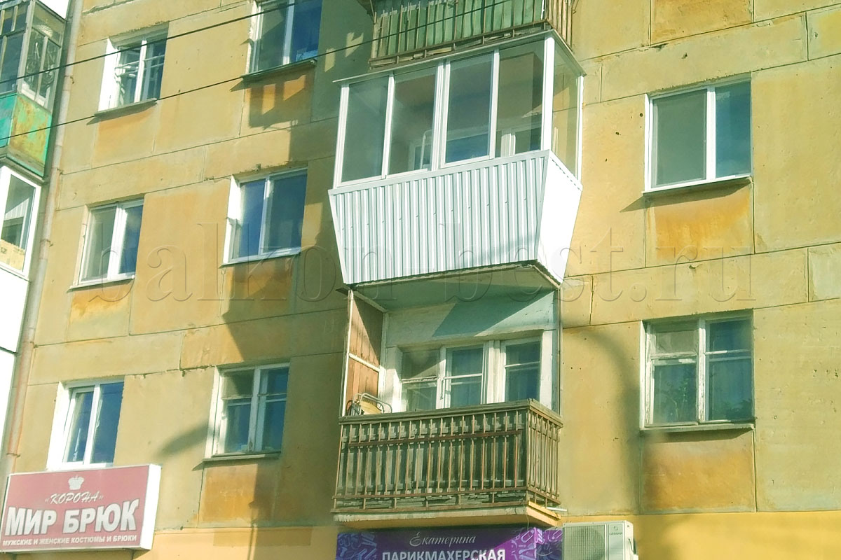 внешняя отделка балкона